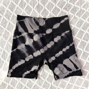 PINK VS Tie Dye Bike Shorts